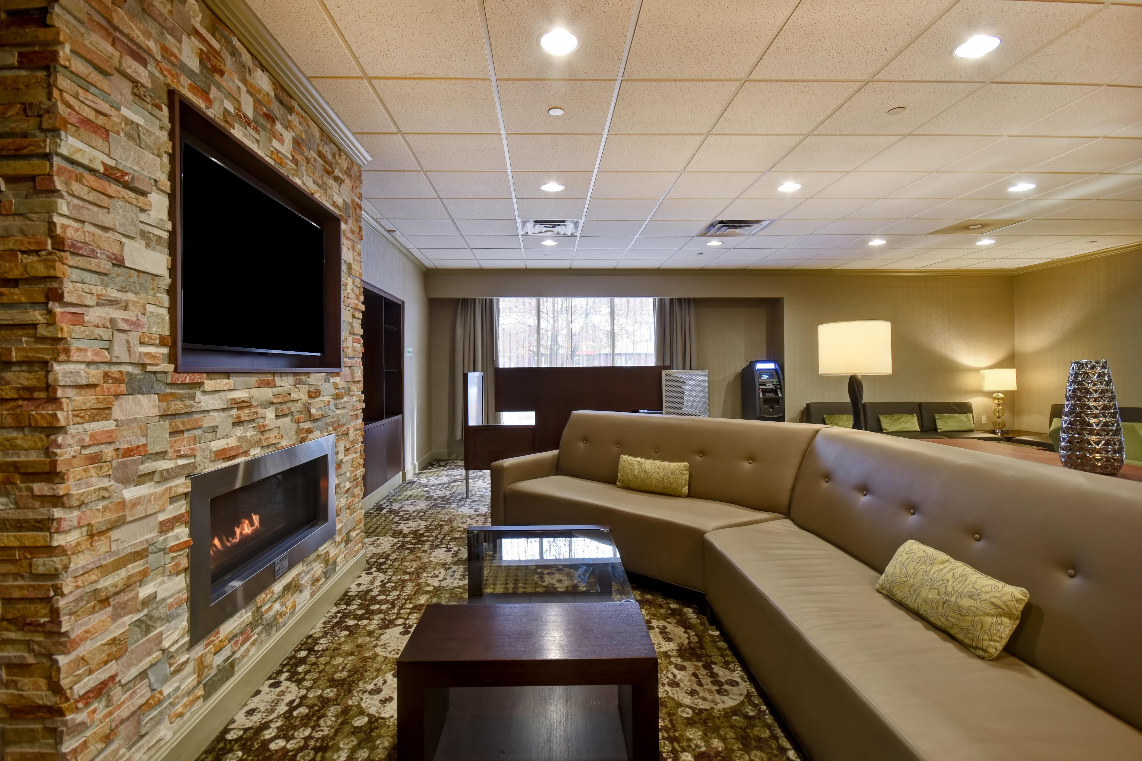 Holiday Inn Cincinnati-Riverfront By Ihg Covington Εξωτερικό φωτογραφία